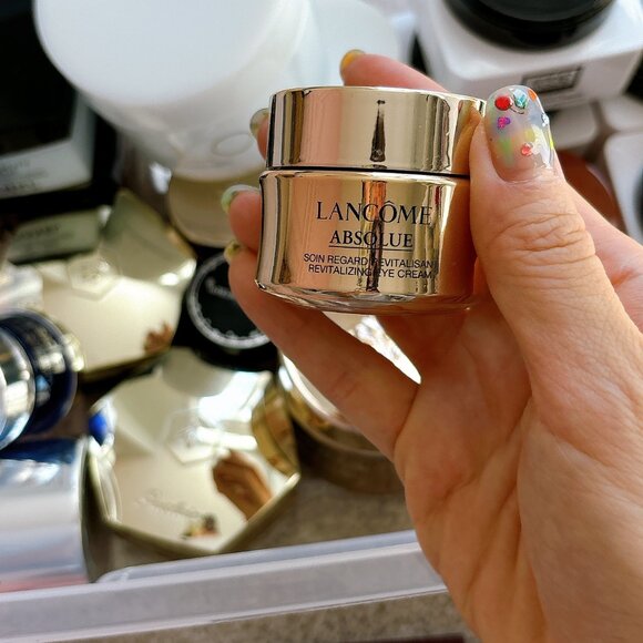 EMPTY COSMETICS CASES, BOTTLES, BOXES, ETC. PRICE FOR ALL - Picture 2 of 15